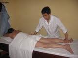 Người mù với nghề tẩm quất massage